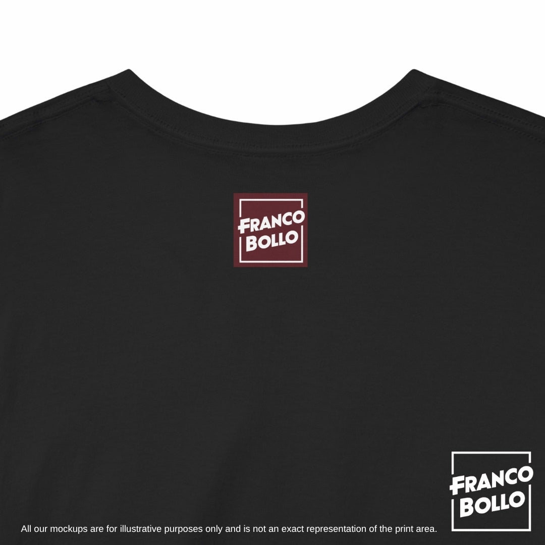 🇮🇹 Stò a sudà pure l’acqua del battesimo - Maglietta divertente | T-shirt estiva italiana FrancoBollo.Shop Original Tshirt Brand Print On Demand Online.